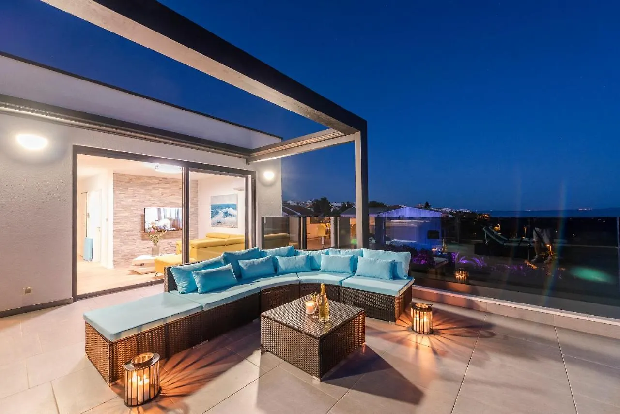 Apartment Mediteran Luxury Penthouse With Jacuzzi Mandre Croatia